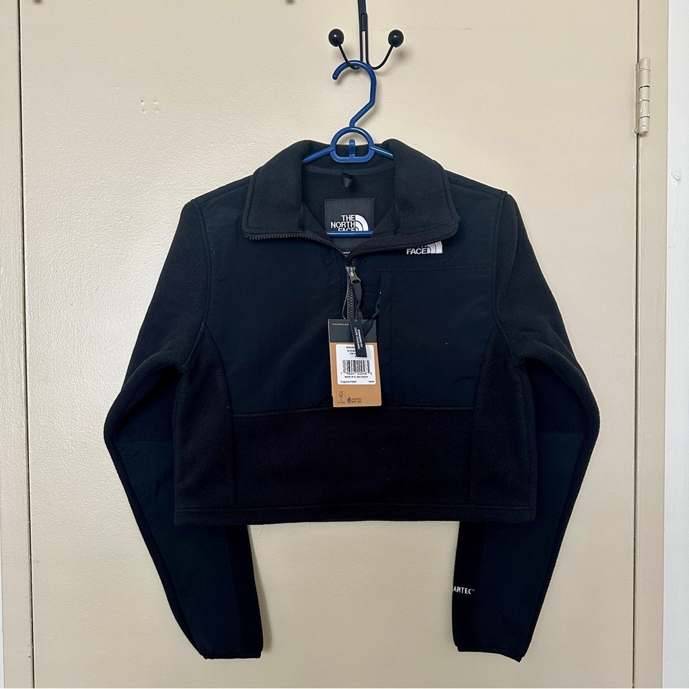The North Face Women’s Cropped Denali Fleece Jacket